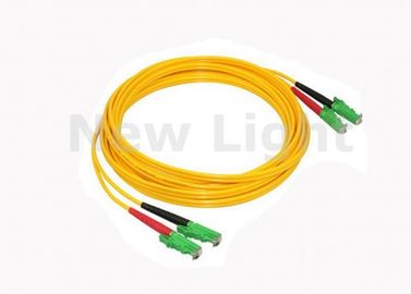 1.5Meter cavi di saltatore a fibra ottica da 2,0 millimetri del diametro E2000/APC con il rivestimento di PVC