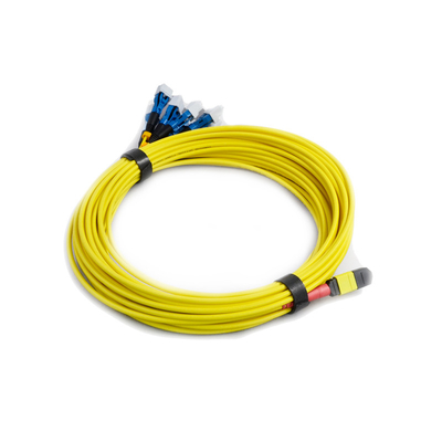 comprare MPO fuori altamente integrato al cavo a fibre ottiche del fan del cavo 0.9mm di sblocco di LC online manufacture