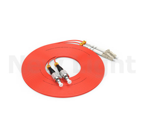 comprare FC-LC Multimode Fiber Optical Patch Cord con PVC/LSZH Jacket per la trasmissione di dati ad alta velocità online manufacture