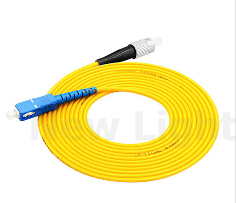comprare FC-SC Single Mode Fiber Optic Patch Cord con diametro di 3,0 mm e bassa perdita di inserimento online manufacture