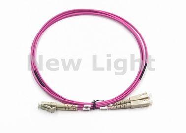LC UPC al PVC di fibra ottica OM4 50 misti/125 del duplex 2.0mm del cavo di toppa dello Sc UPC