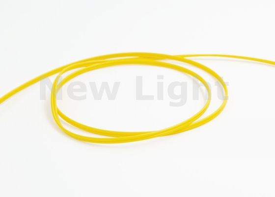 Cavo in fibra ottica simplex monomodale per interni con diametro di 3 mm e design impermeabile per applicazioni patch cord