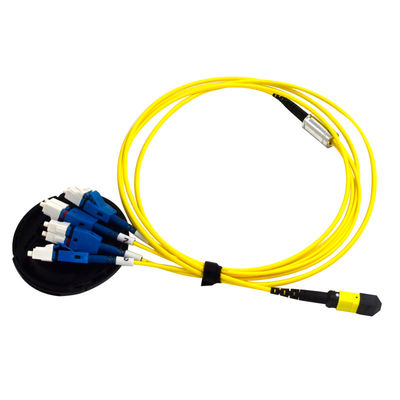 Basso tasso di perdita di inserimento MTP LC Uniboot Patch Cord con 8 Core Single Mode e lunghezza personalizzabile