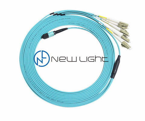 8F MPO To LC Breakout Cable 50/125um Multimode con giacca in PVC da 3,0 mm MPO MTP Patch Cable